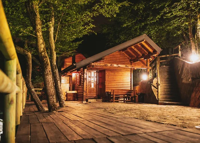 펜션 Rzav, Ti I Ja. *